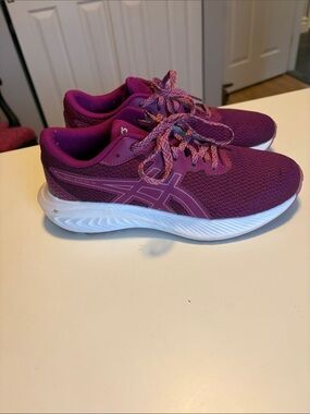 Asics Women's Plum/Pink Running Shoes